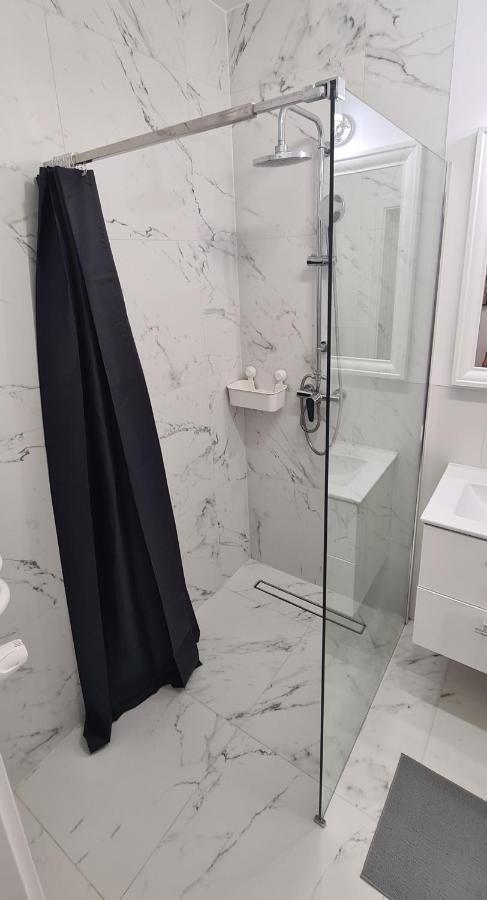 44 - Apartamenty Siedlce - Nowy Apartament W Centrum Przy Ul Czerwonego Krzyza ภายนอก รูปภาพ