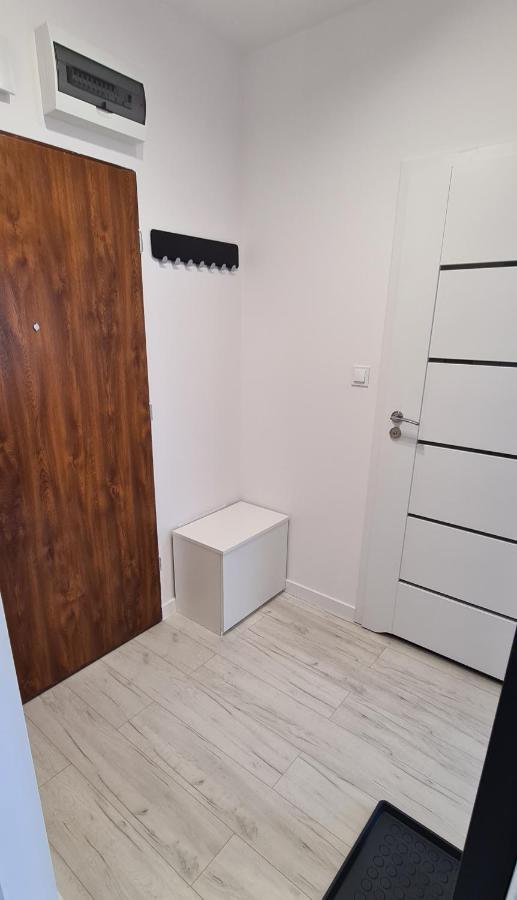 44 - Apartamenty Siedlce - Nowy Apartament W Centrum Przy Ul Czerwonego Krzyza ภายนอก รูปภาพ